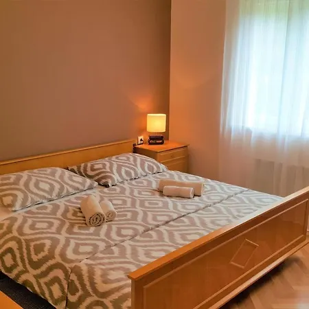 Come&stay Apartment