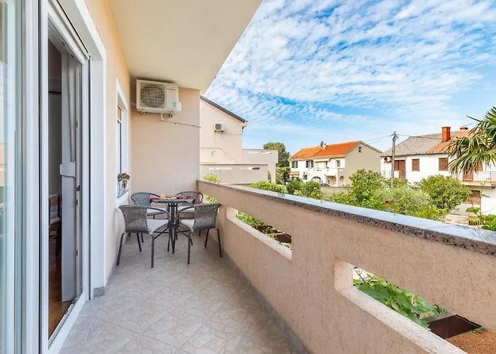 Διαμέρισμα Come&stay Punat