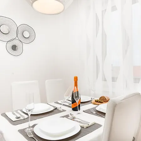 Come&stay Apartmán Punat